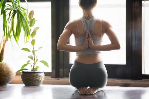 duruş meditasyon kadın
