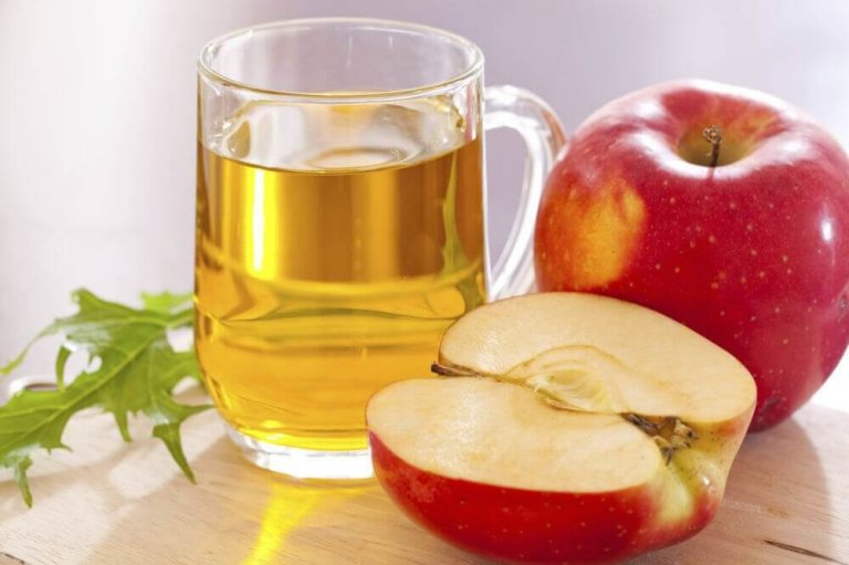Kolesterolü Düşürmek ve Kandaki Şekeri Azaltmak İçin Elma Sirkesi