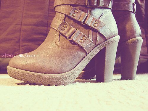 kalın topuklu ayakkabı