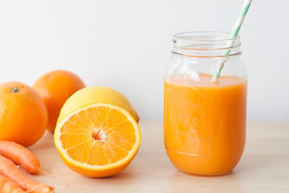 havuçlu portakallı meyve suyu