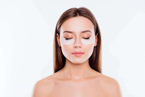 Göz Altı Torbaları Makyaj Hileleriyle Nasıl Saklanır?