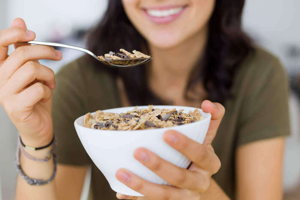 bir kase granola