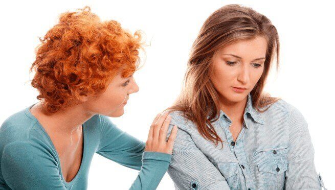 duygusal tükenmişlik yaşayan kadına destek olan kadın