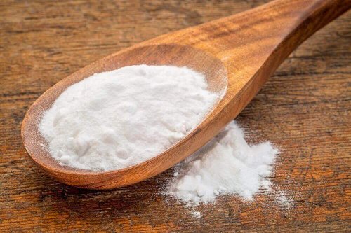 tahta kaşıkta karbonat