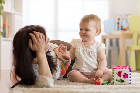 anne ve çocuk oyunu