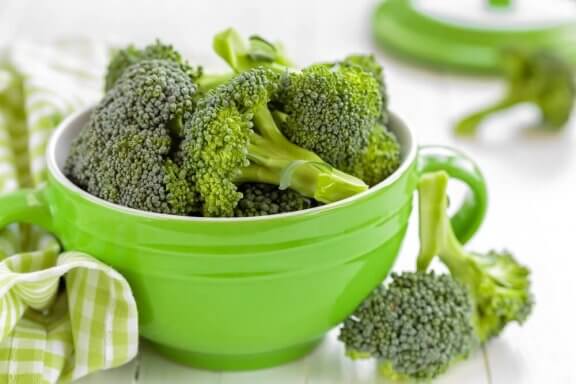 brokolili sebze cipsi
