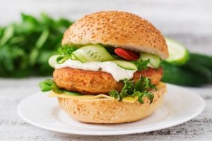Protein Deposu Tavuklu Burger