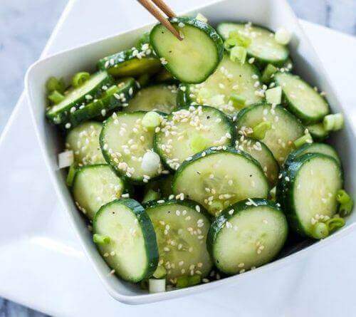 salatalık salatası