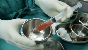 Karında Su Toplaması Hakkında Bilgi ve Tedavi Yöntemleri