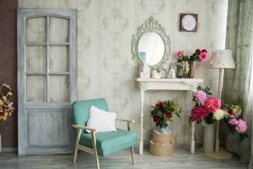 Eski Mobilyaları Yenilemek ve Tekrar Kullanmak İçin Fikirler