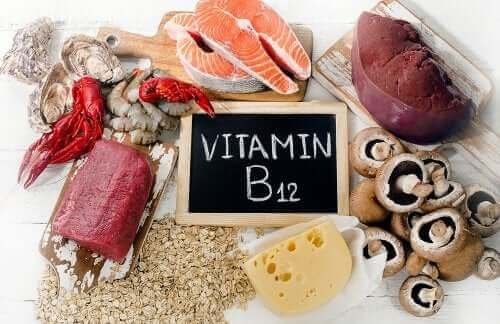 B12 Vitamini Hakkında Bilmeniz Gereken Her Şey