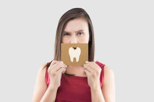 Diş Ağrısını Dindirmek İçin 5 Hızlı Çözüm