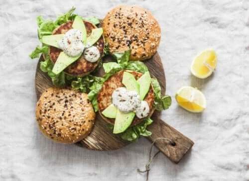 Ton Balığı Fileto Burger: Sağlıklı Bir Tarif