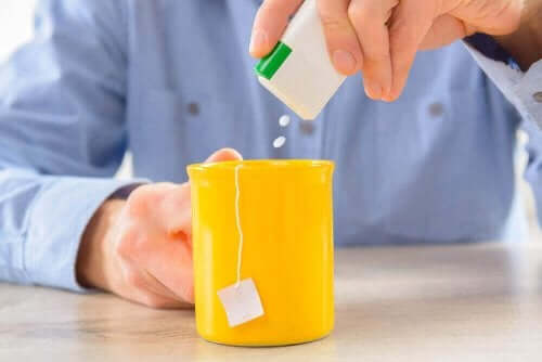 çay yapay tatlandırıcı sarı kupa obeziteyle savaş 