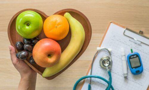 Şeker hastaları için sağlıklı meyveler