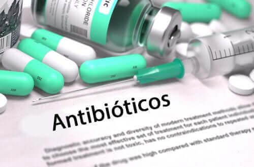 kendi kendine ilaç kullanmak: antibiyotikler