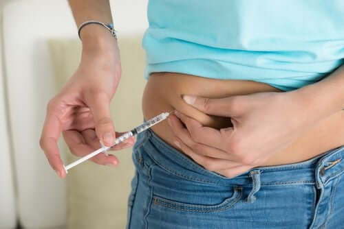 Diyabet ve insülin enjeksiyonu