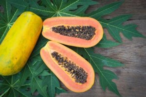 Papaya: Araştırmalara Dayalı 6 Sağlıklı Özelliği