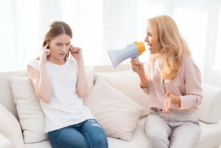 Bağırmak ve Çocuklar Üzerindeki 5 Olumsuz Etkisi