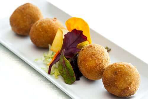 Balık kroket.