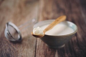 Su Kefiri Nedir? Faydaları, Kullanım Alanları ve Bir Tarif