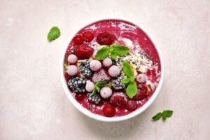 Yaban Mersini ve Vişneli Antioksidan Smoothie