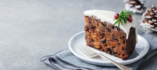 Yaban Mersini ve Kakaolu Kek: Sağlıklı Bir Tatlı
