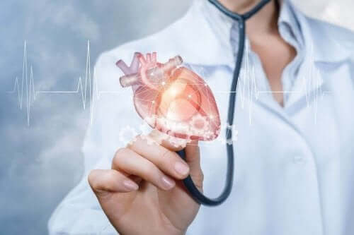 Kalp sağlığı le ilgilenen bir doktor.