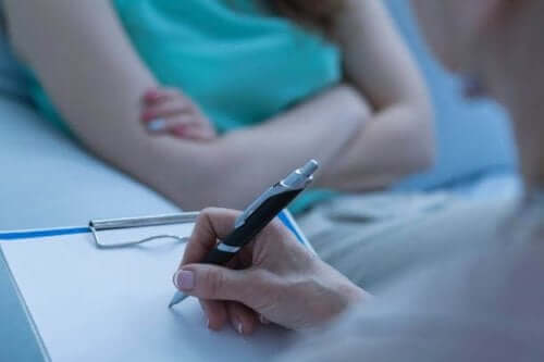 Not alan bir terapist.