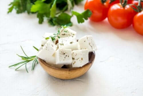 yunan peyniri feta