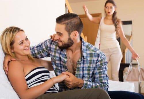 ihaneti affetmek yakalanma anı