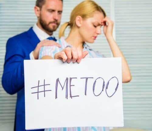 Me Too Hareketine dair bir görsel.