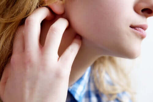 Kaşıntılı Deri ya da Pruritus: Semptomları, Nedenleri ve Öneriler