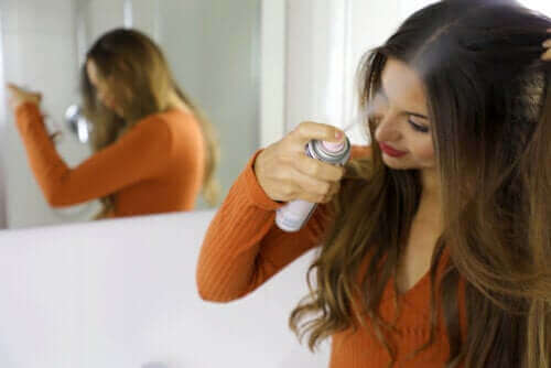 Kuru Şampuan: Faydaları ve Kullanımı