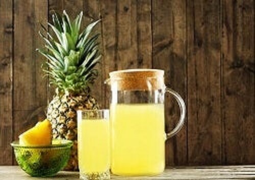 Ananas kabuğu ile hazırlanmış probiyotik bir içecek.