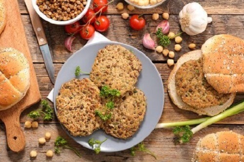 Vejetaryen hamburger köfteleri.