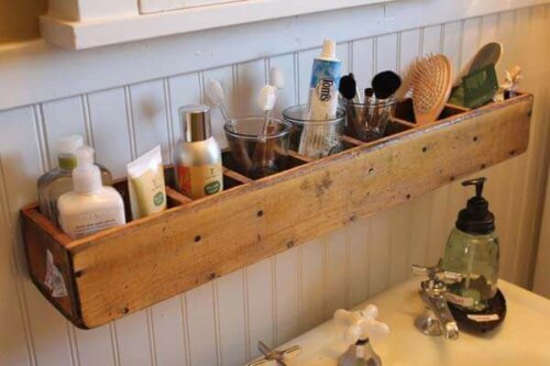 ahşap organize edici banyo