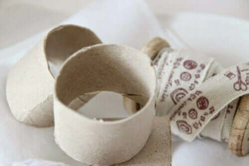 mukavva ve dekoratif bant