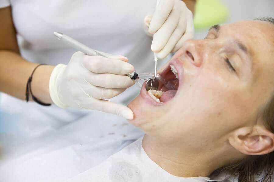 diş hekiminde hasta