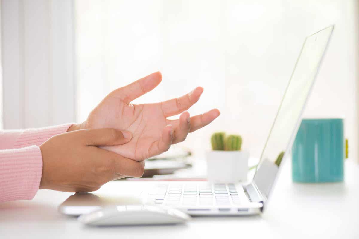 bilgisayar kullanımı ve bilek ağrısı