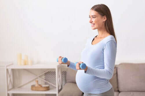 Hamileyken Egzersiz Yapmak Güvenli mi?