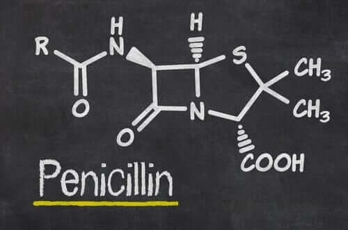 kimyasal penisilin formülü