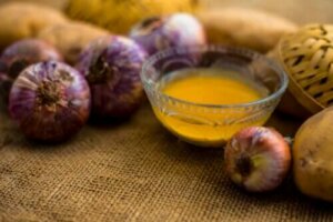 Soğan Şampuanı Hakkında Bilmeniz Gereken Her Şey