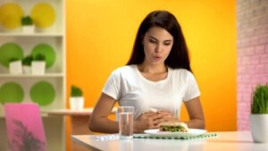 Gastrit İçin Yiyecekler Hakkında Mitler ve Gerçekler