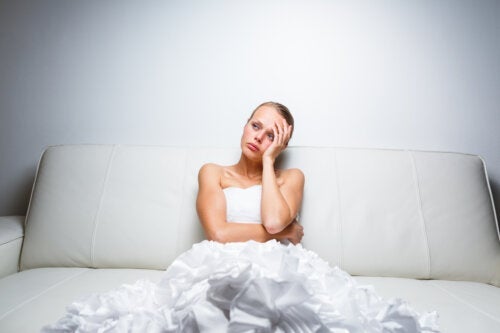 Düğün Sonrası Depresyon: Nasıl Anlaşılır ve Üstesinden Gelinir?