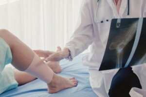 Boy Uzatma Ameliyatı: Tehlikeli mi?