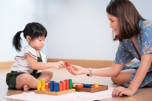 Montessori'ye Göre Çocuklarda Emici Zihin Nedir?