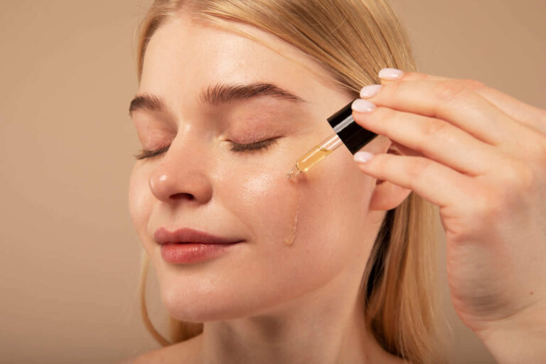 Yaz aylarında retinol efsanesi: Ne zaman kullanabilirsiniz ve nelere dikkat etmelisiniz?