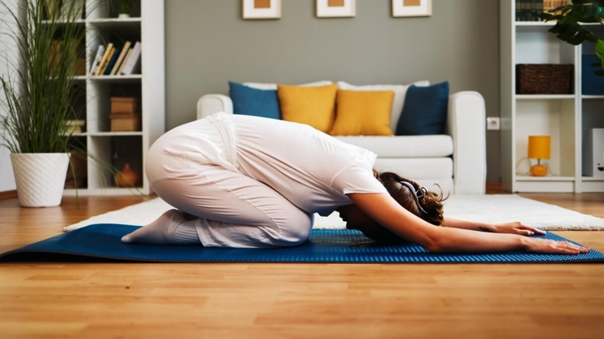 Postura del niño o Balasana para la espalda